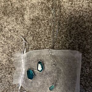 Kendra Scott silver necklace and earrings matching set